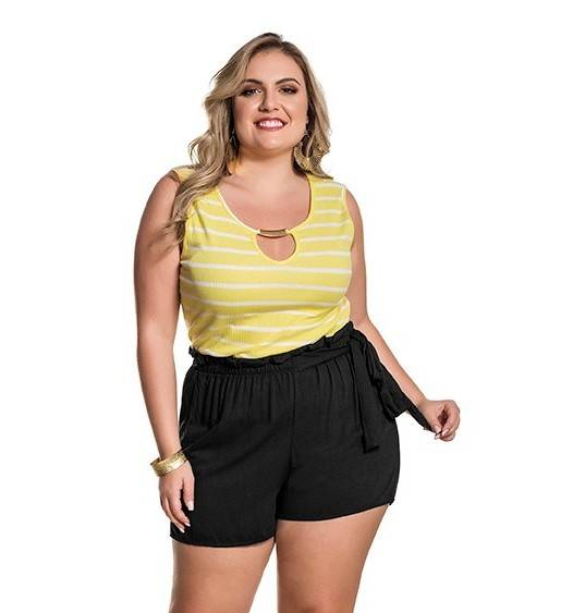 Short Curto Plus Size Preto Tricoline