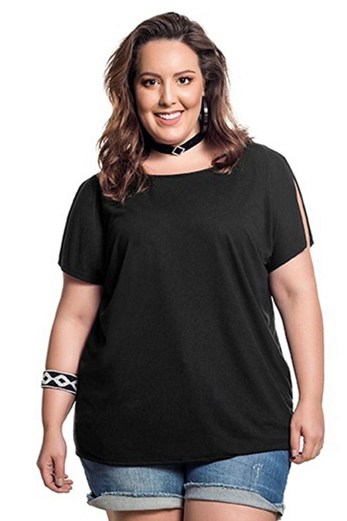 Blusa Plus Size Básica Preta Detalhe Tule Costas