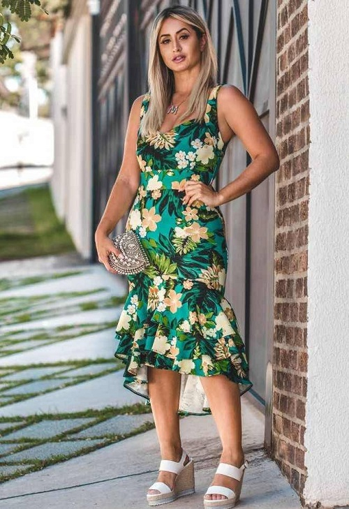 Vestido de crepe com hot sale babado