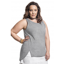 Blusa Plus Size Básica Cinza Costas Alongadas